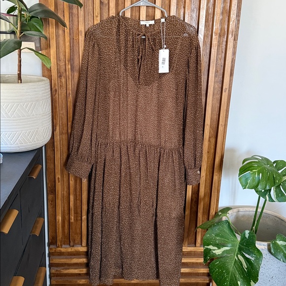 Vince Starry Dot Long-sleeve shift dress. Size M - Picture 2 of 11